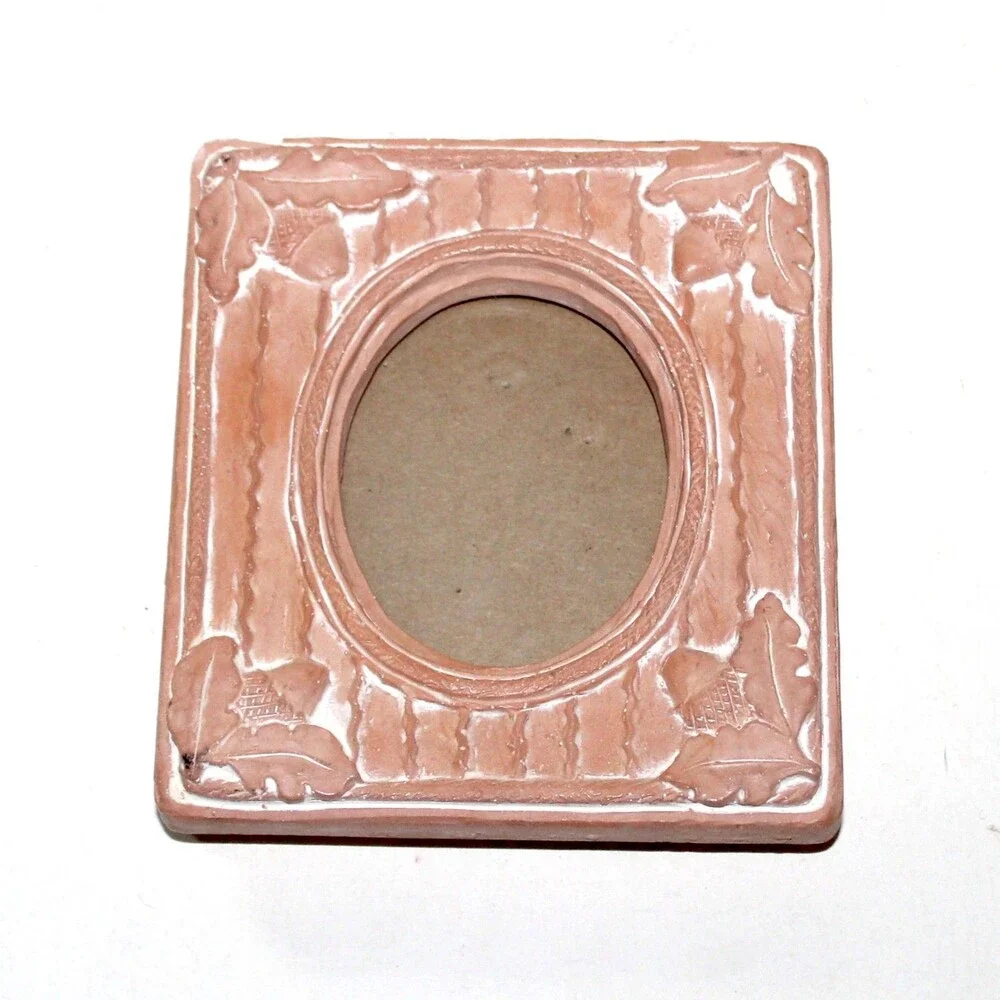 Cathy Gamble Photo Frame Meadow Crest 1983 Terracotta Clay acorn country house